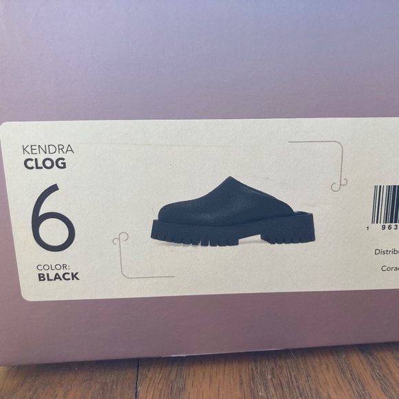 Calia clogs - Picture 8 of 8